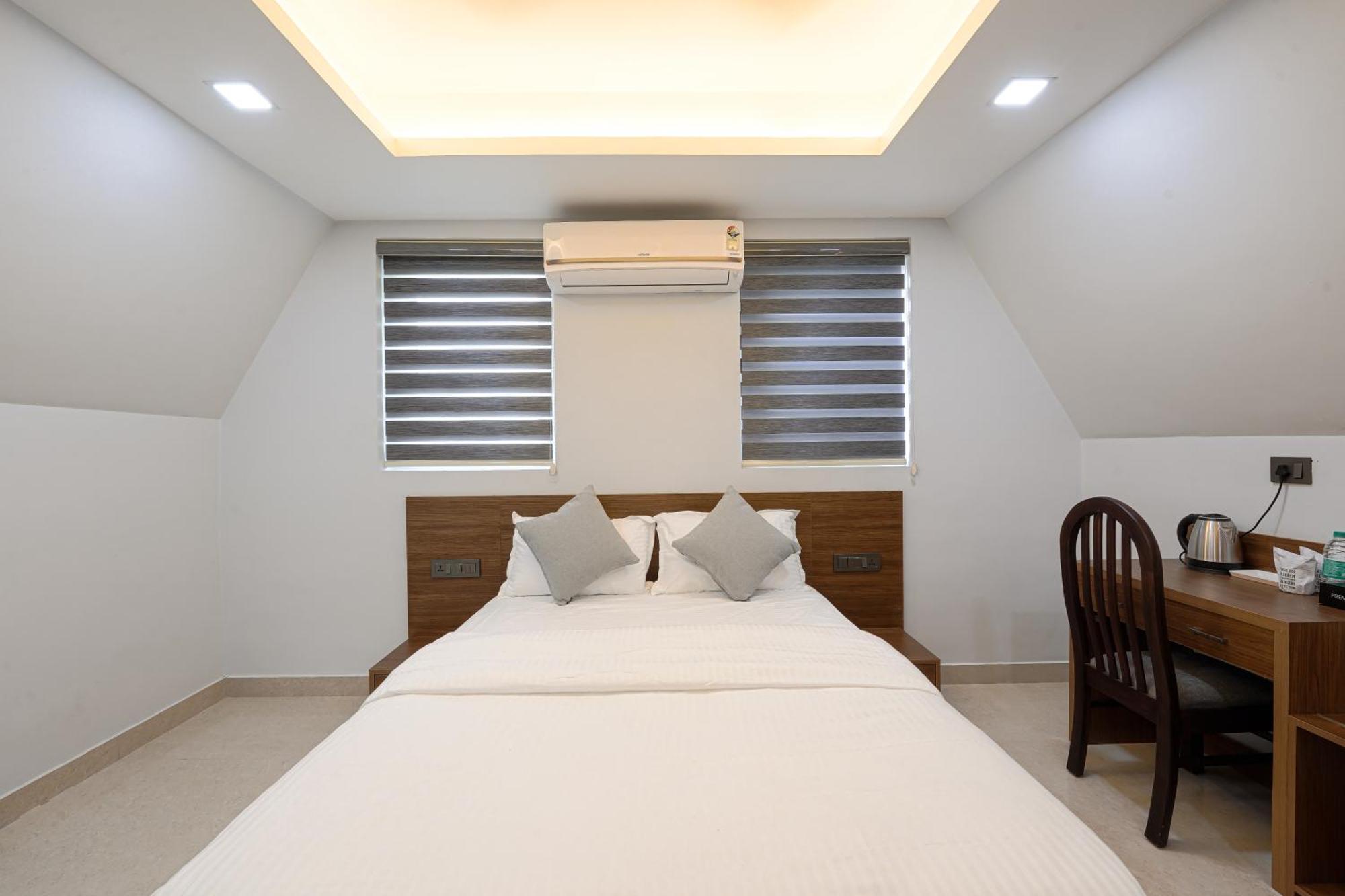 Готель Eve Nest Kochi Екстер'єр фото